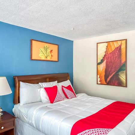 Oyo Hotel Battleboro Luaran gambar