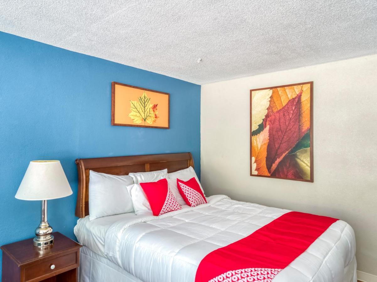 Oyo Hotel Battleboro Luaran gambar