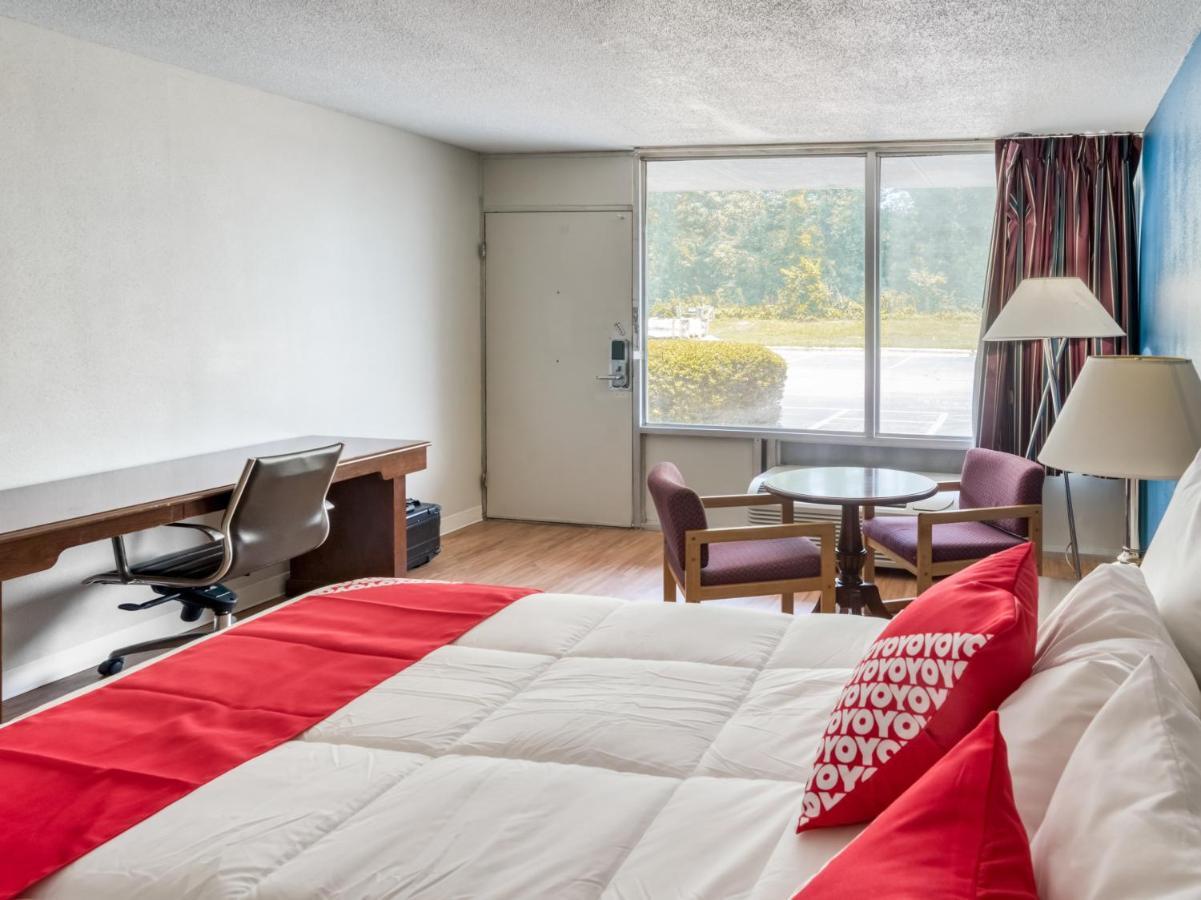 Oyo Hotel Battleboro Luaran gambar