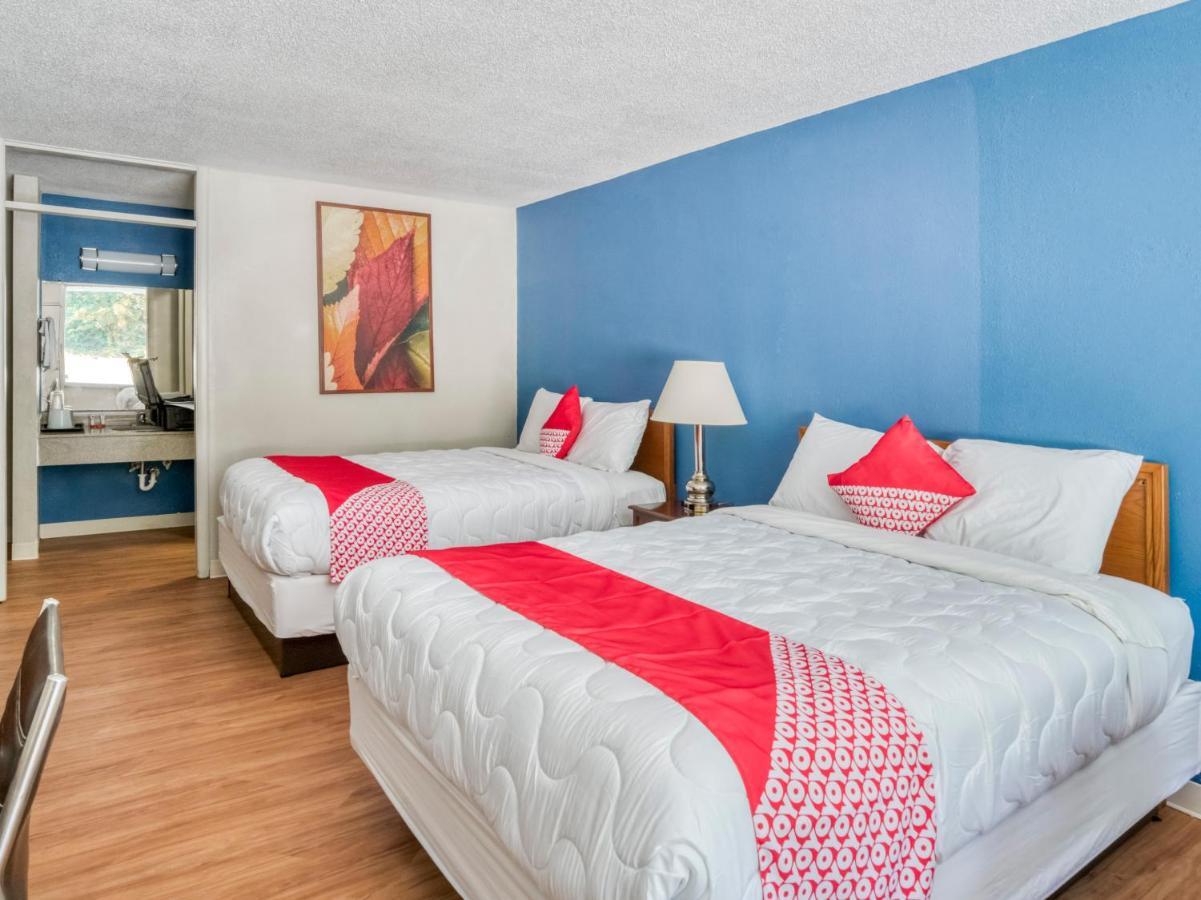 Oyo Hotel Battleboro Luaran gambar